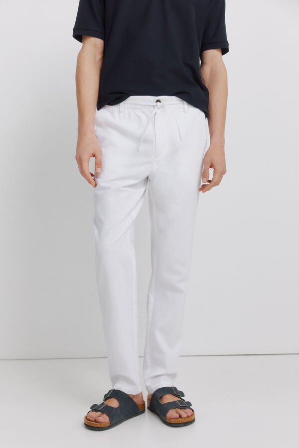 Springfield Cal&ccedil;as chino em linho comfort fit branco