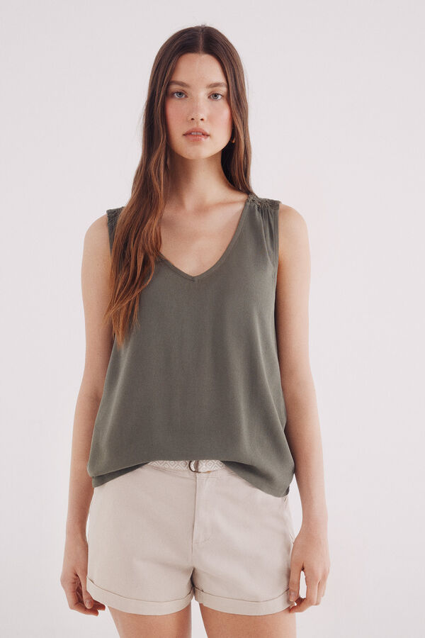 Springfield Camiseta decote com ombros de crochet verde