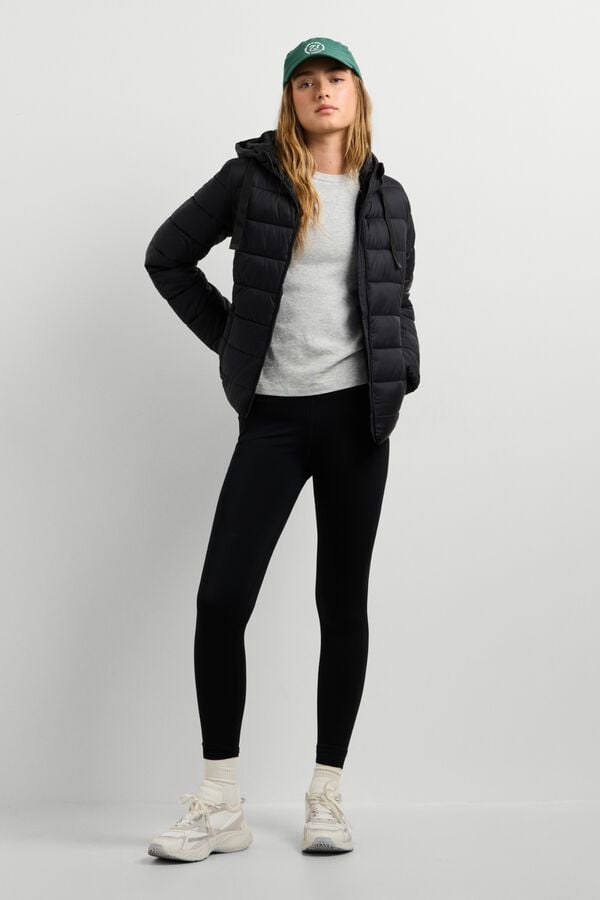 Pepe Jeans Sobretudo acolchoado com capuz e bolsos preto