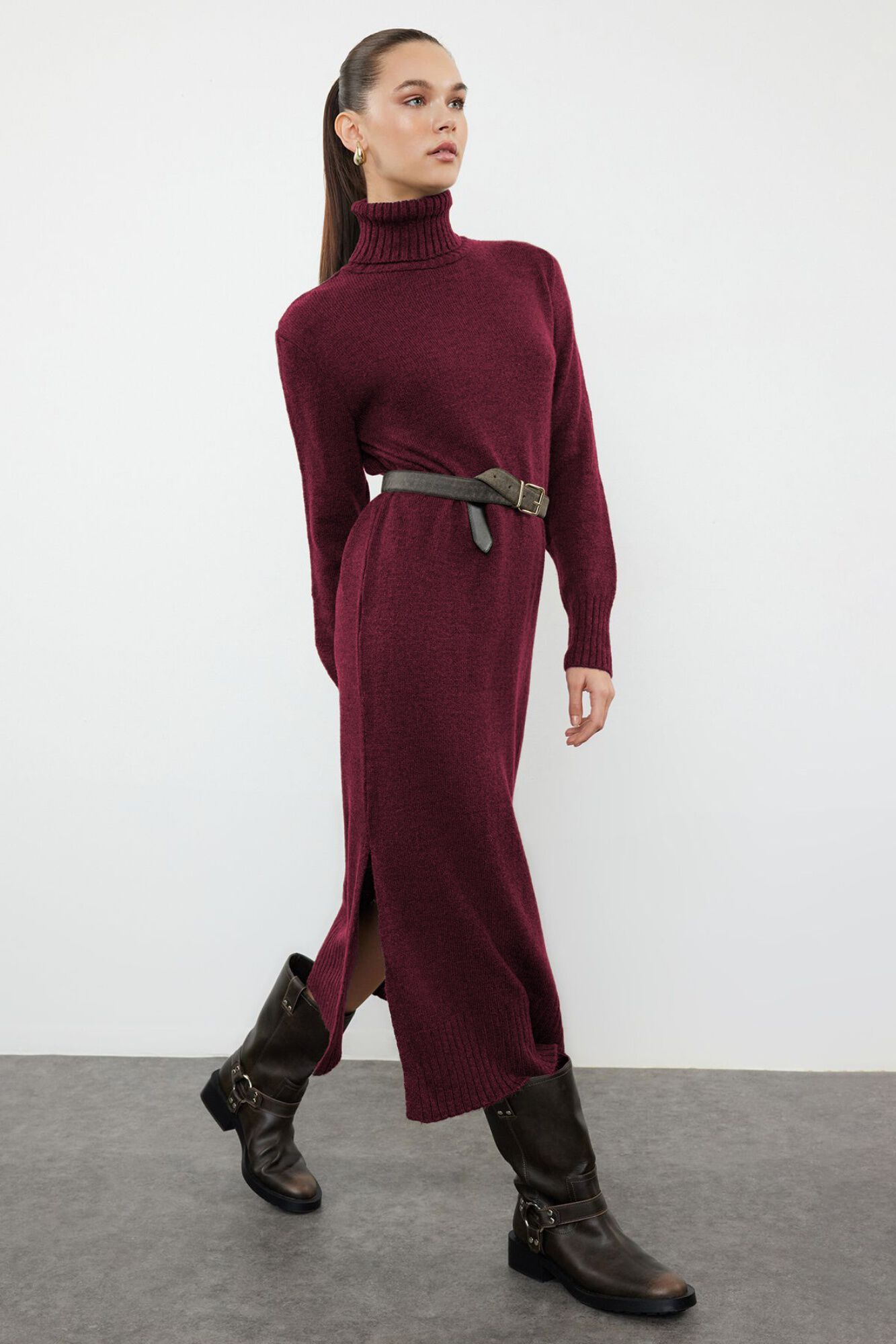 Trendyol Vestido midi de malha gola alta