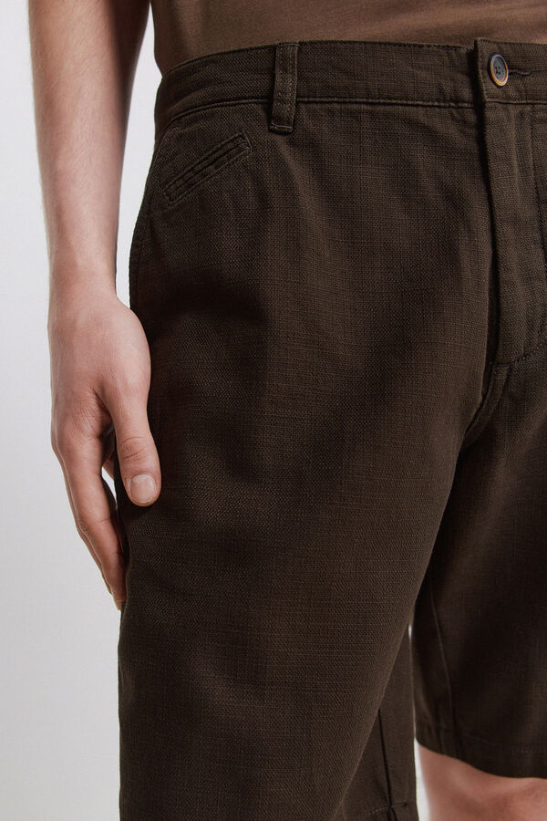 Springfield Bermudas em algod&atilde;o comfort fit castanho
