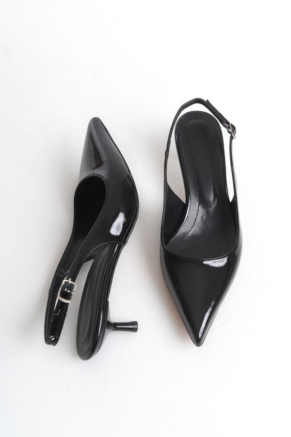 Trendyol Sapatos destalonados com salto kitten preto