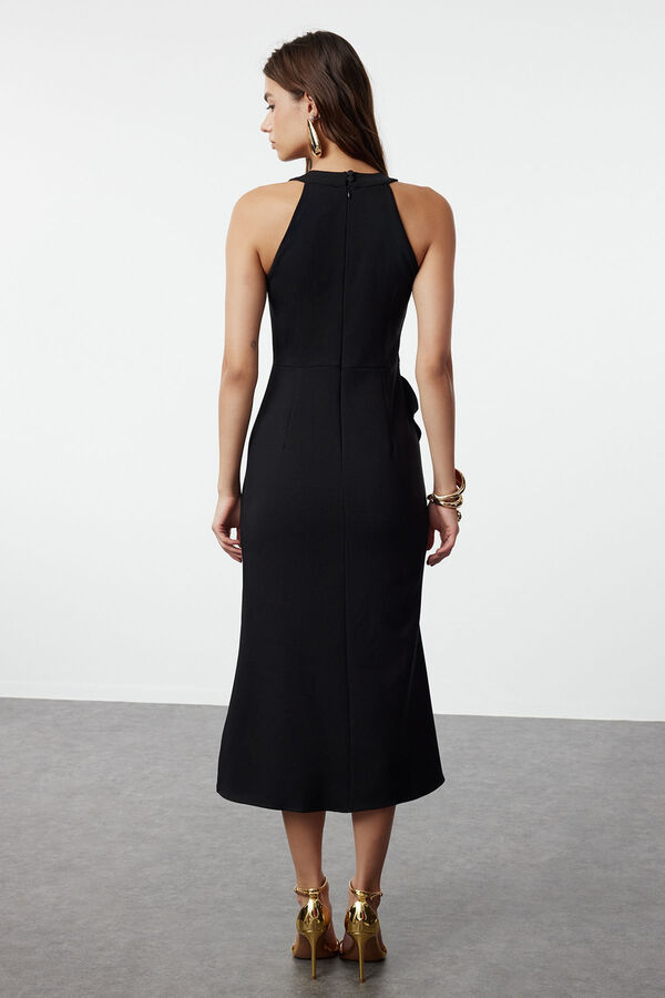 Trendyol Vestido com folhos preto
