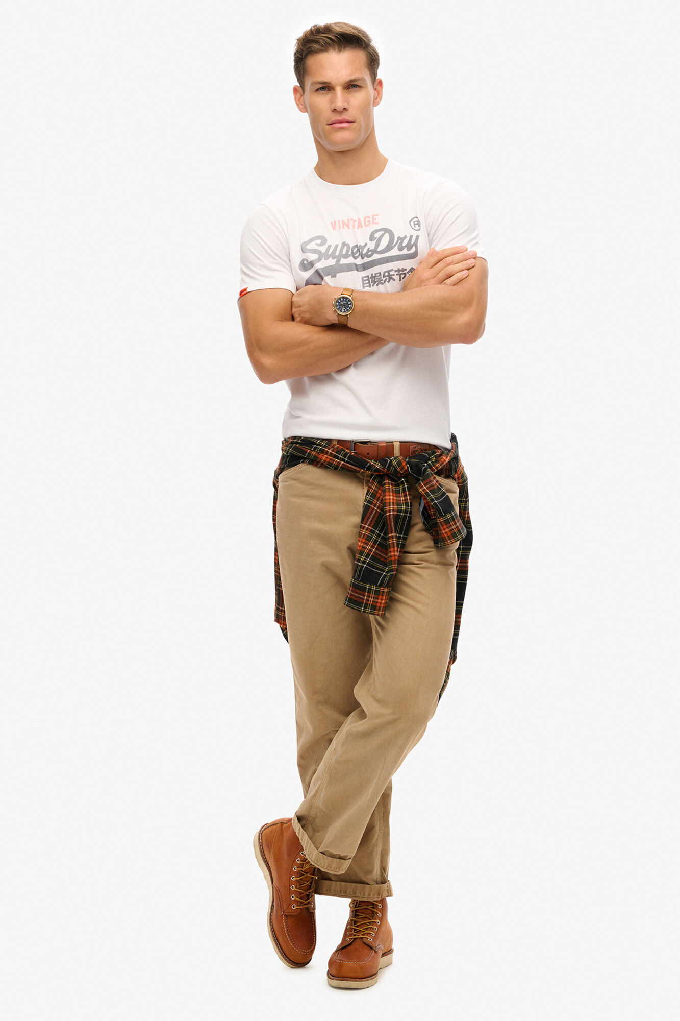 Superdry T-shirt manga curta b&aacute;sica com log&oacute;tipo grande