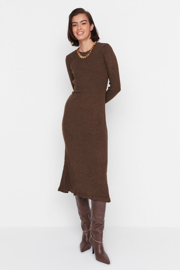 Trendyol Vestido midi de malha manga comprida ajustado cru