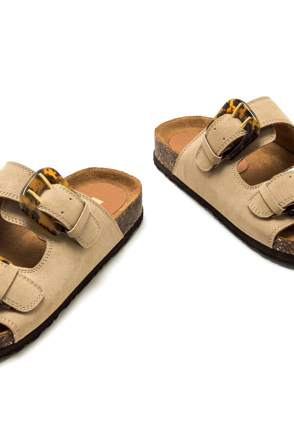 MTNG Sand&aacute;lias bio cru