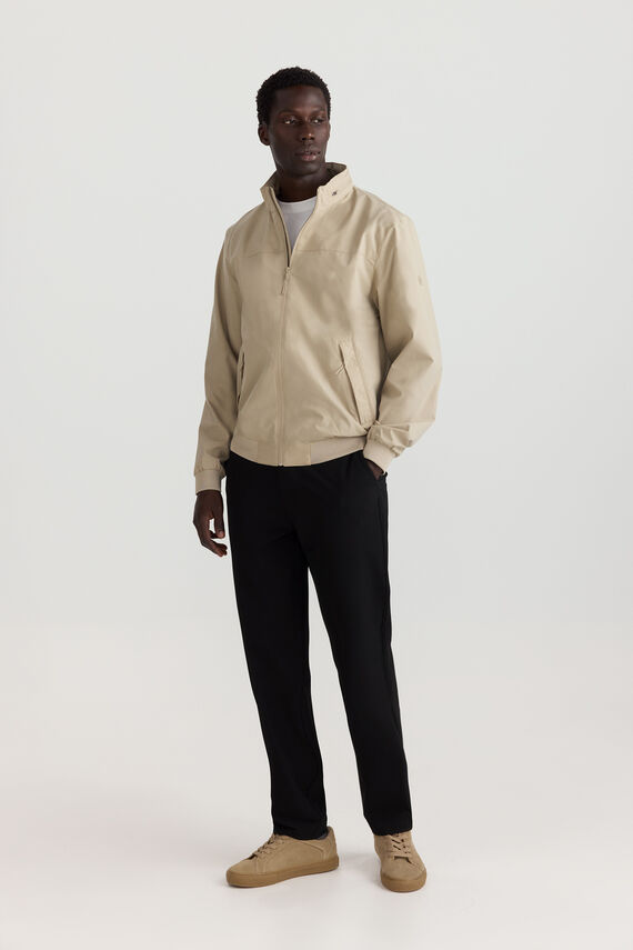 Pantalón chino jogger