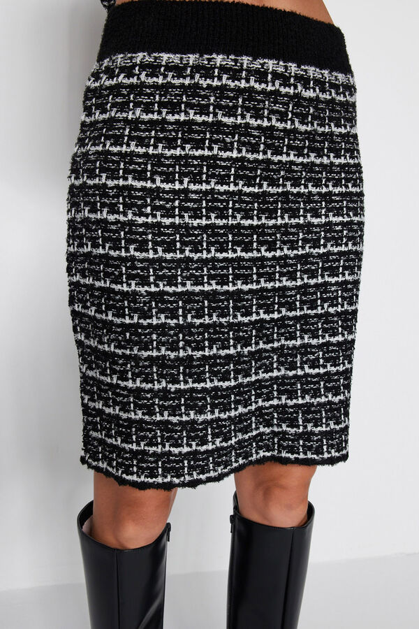 Trendyol Conjunto de casaco de malha e saia midi preto