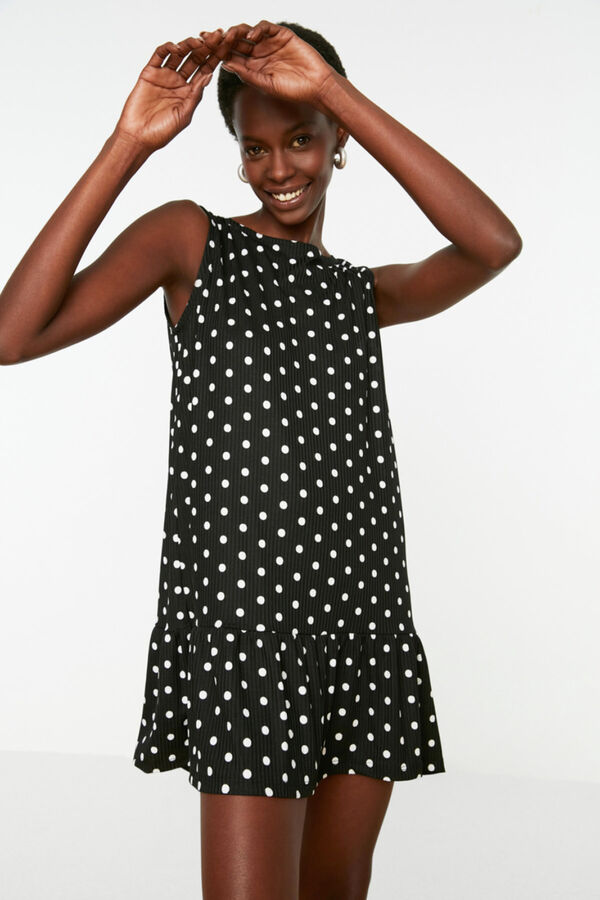 Trendyol Vestido mini de bolinhas preto