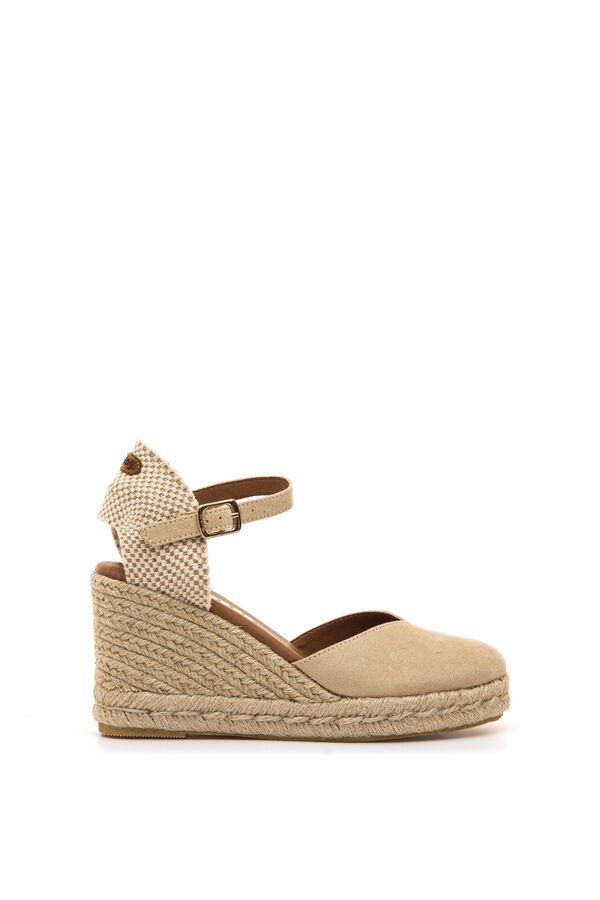 MTNG Sand&aacute;lia cunha cru