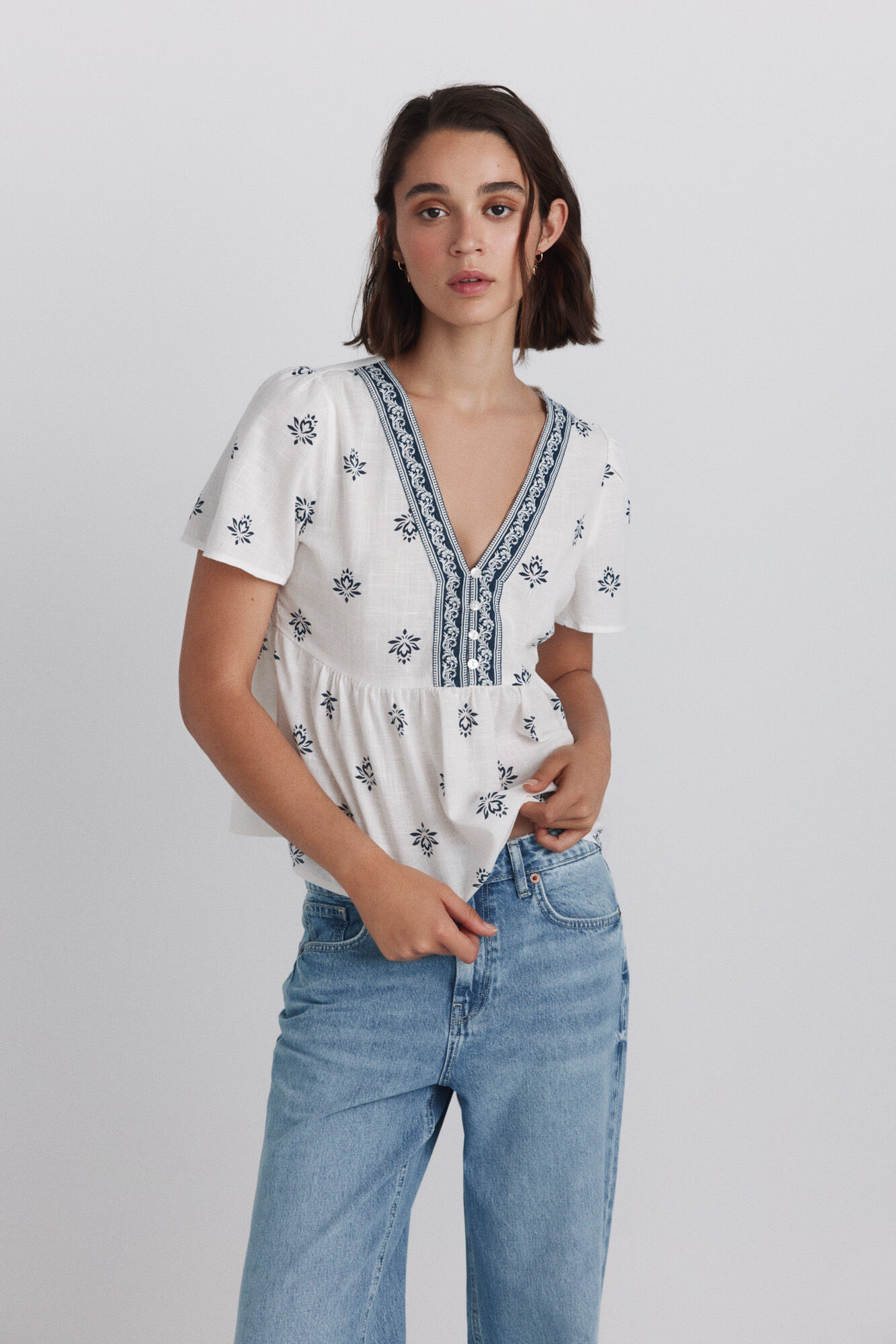 Springfield Camisa peplum com detalhes no decote