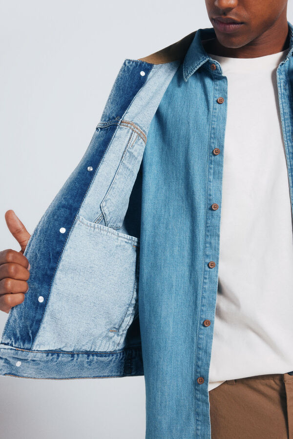 Springfield Jaqueta jeans oversized com gola contrastante azul