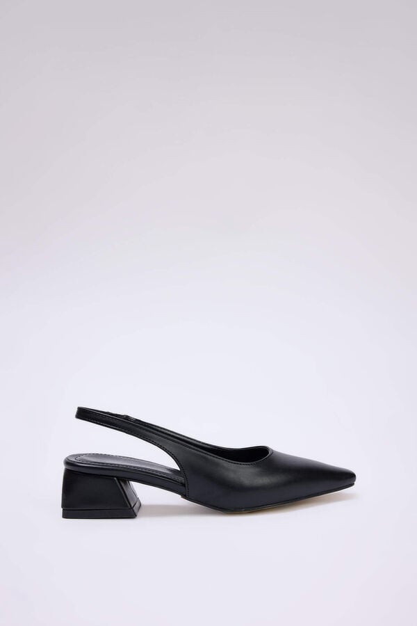 Trendyol Sapatos de salto sem calcanhar preto