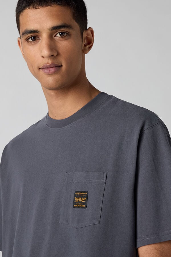Levi's T-shirt de manga curta com bolso cinzento