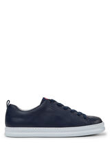 Camper Sneakers brancos para homem. azul