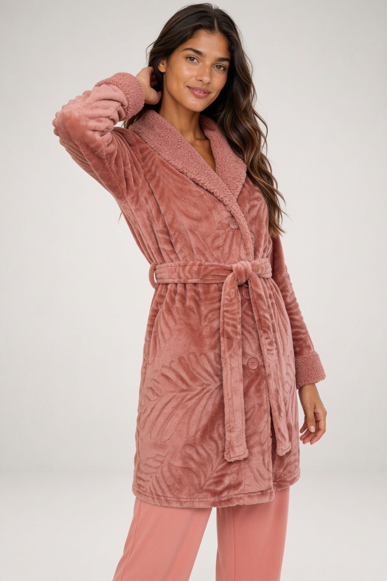 Gisela Robe curta abotoada estampada com cinto