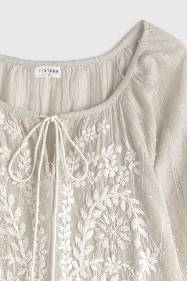 Textura T&uacute;nica de praia em algod&atilde;o bordada cinzento
