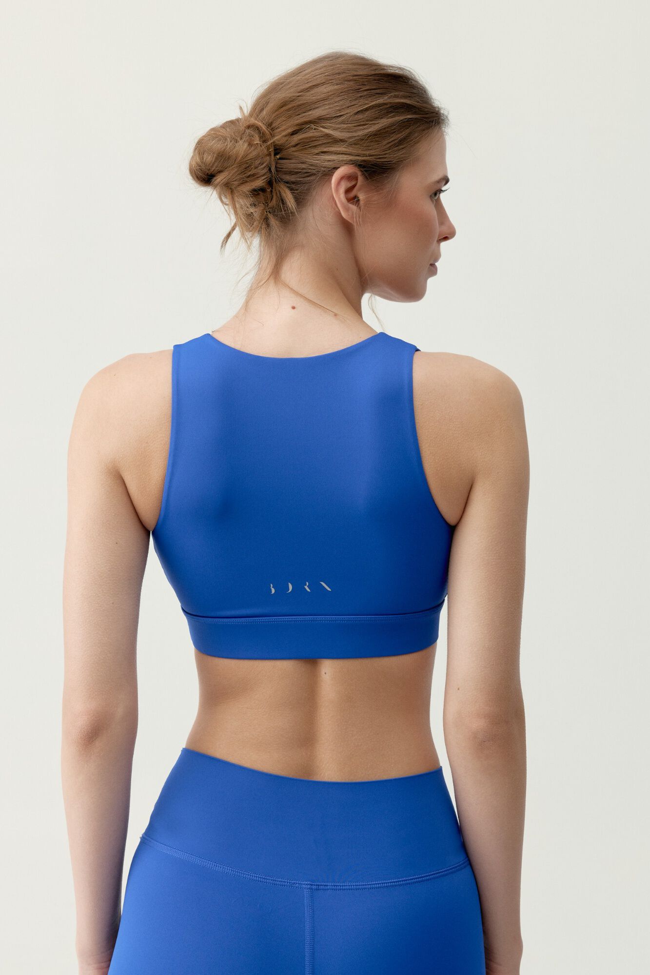 Born Living Yoga Top Elan Royal
