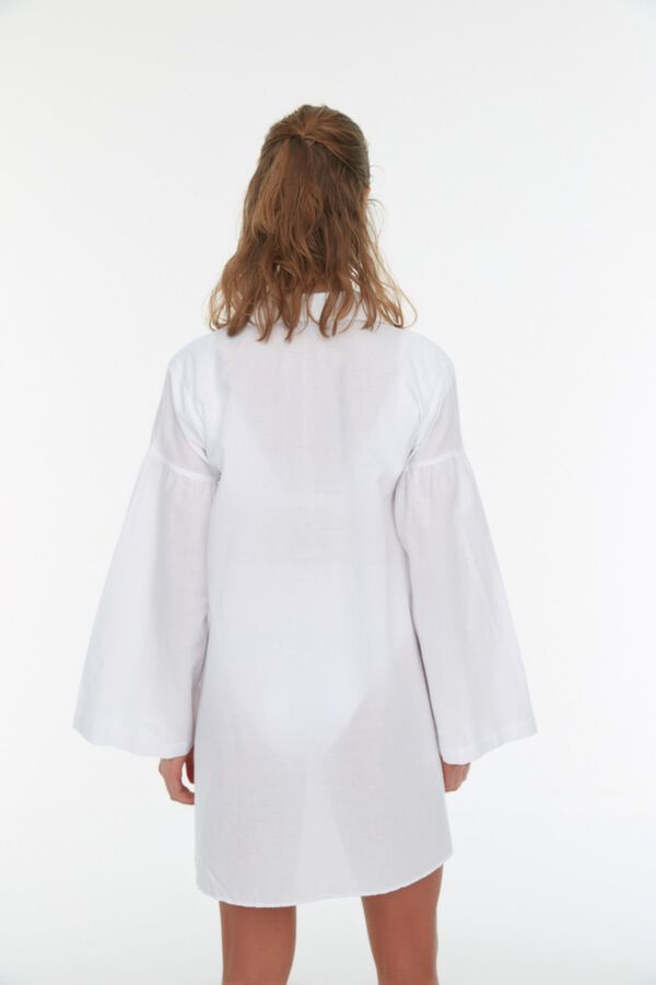 Trendyol Camisa comprida de praia com riscas branco