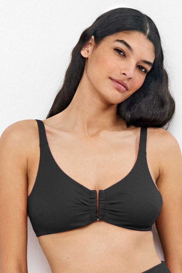 Gisela V-neck capacity bikini top black