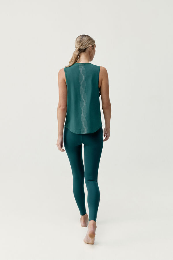 Born Living Yoga Camisa preta Kishi verde