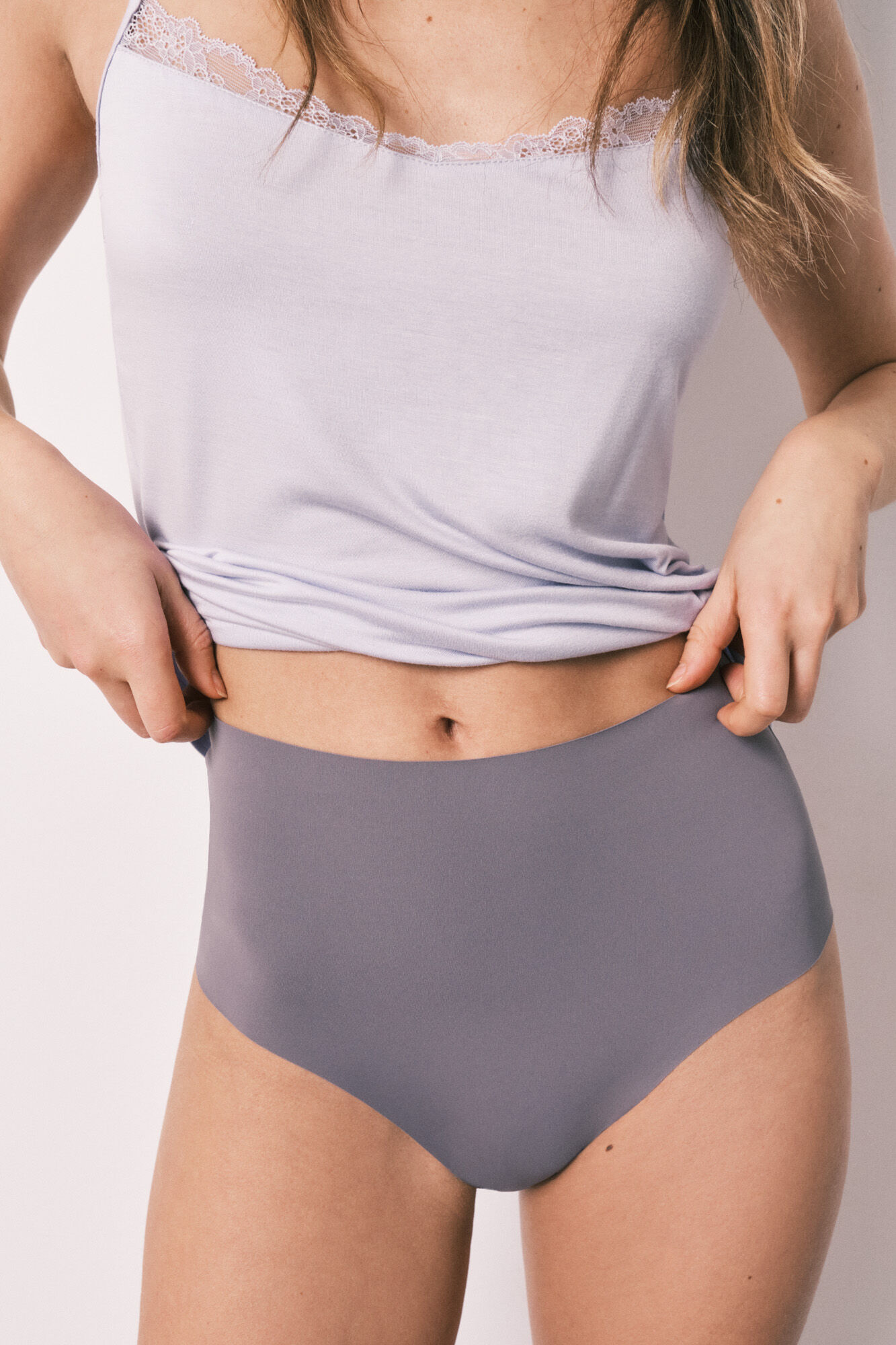 Women'secret Braga reductora alta laser-cut azul 