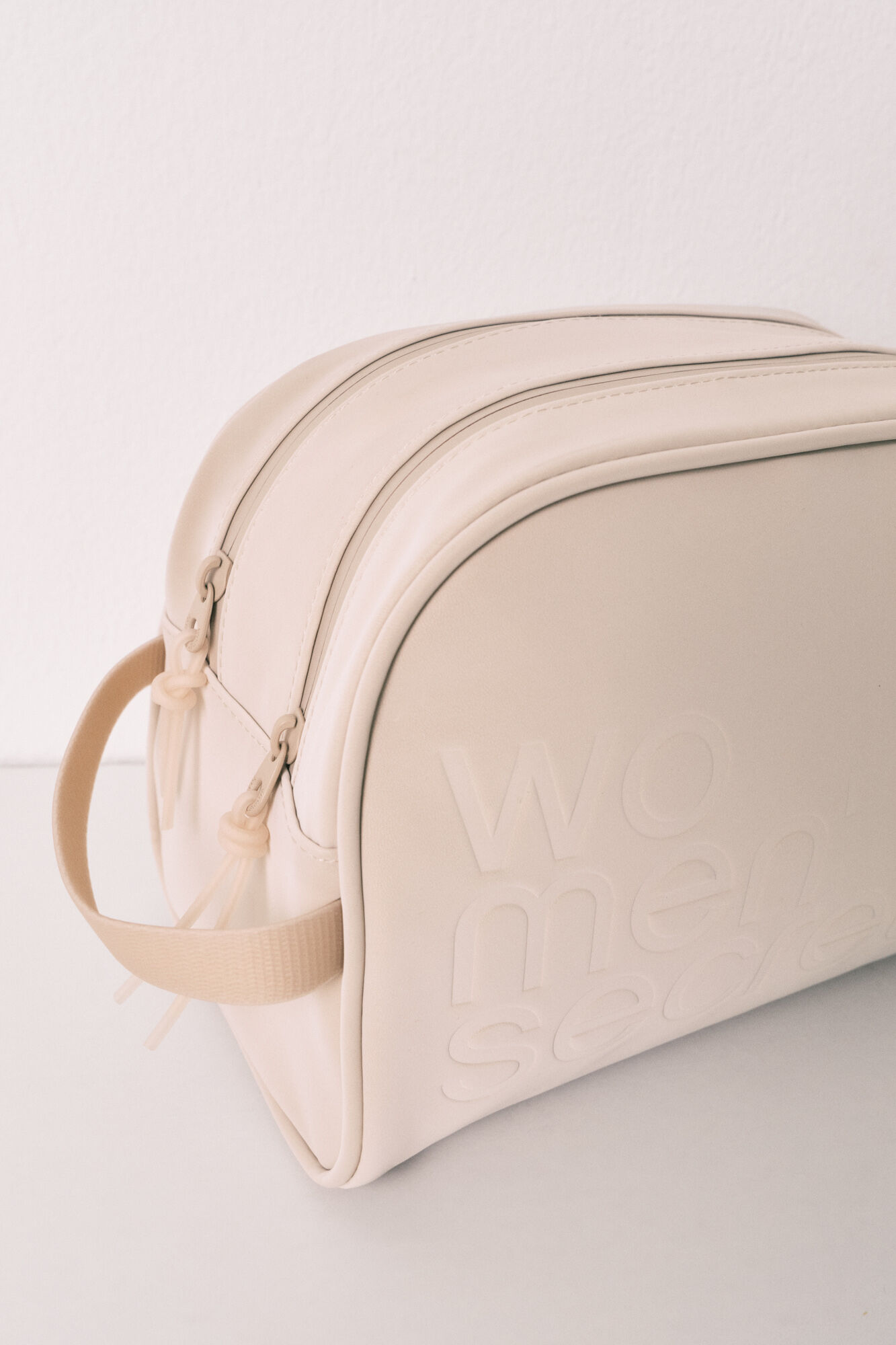 Women'secret Necessaire grande com fecho-&eacute;clair duplo bege