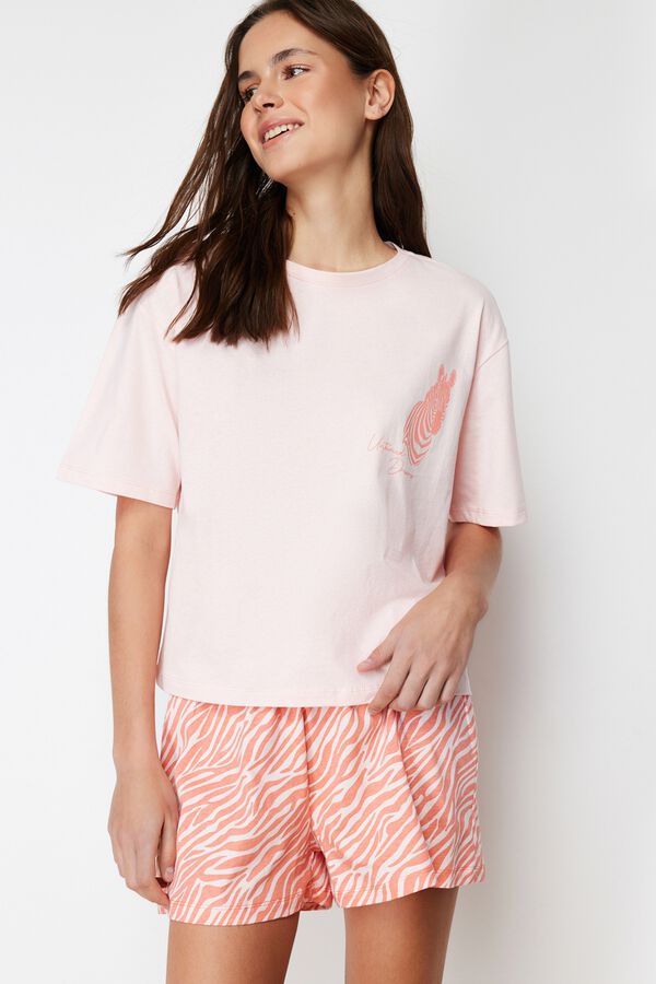 Trendyol Conjunto de pijama curto estampado animal rosa