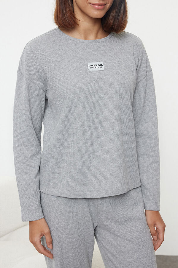 Trendyol Conjunto de pijama de pelúcia cinza cinzento