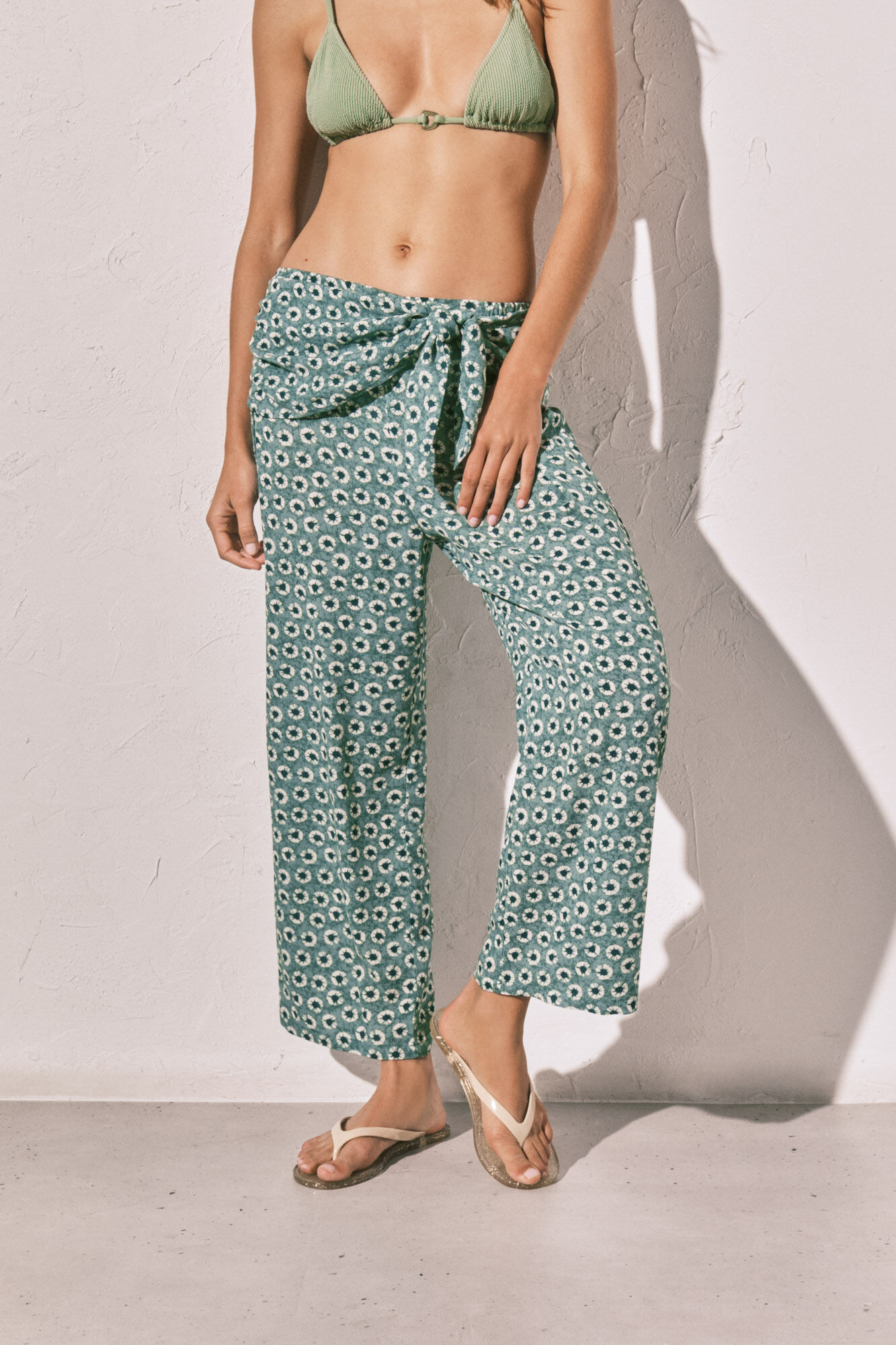 Women'secret Pantal&oacute;n Capri estampado anudado