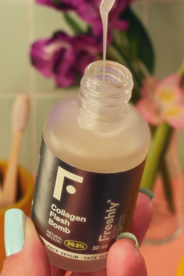 Freshly Cosmetics Vegan collagen serum grey