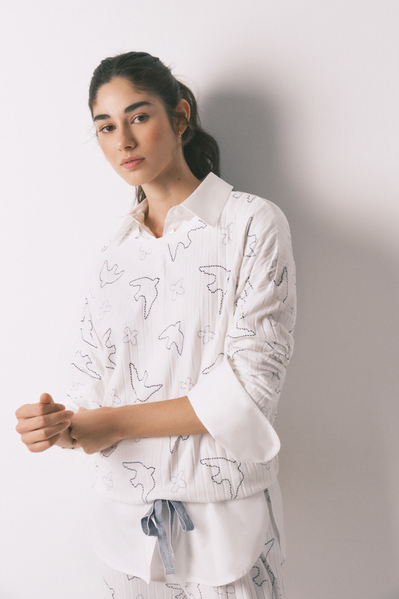 Women'secret Pijama largo canal&eacute; blanco estampado p&aacute;jaros