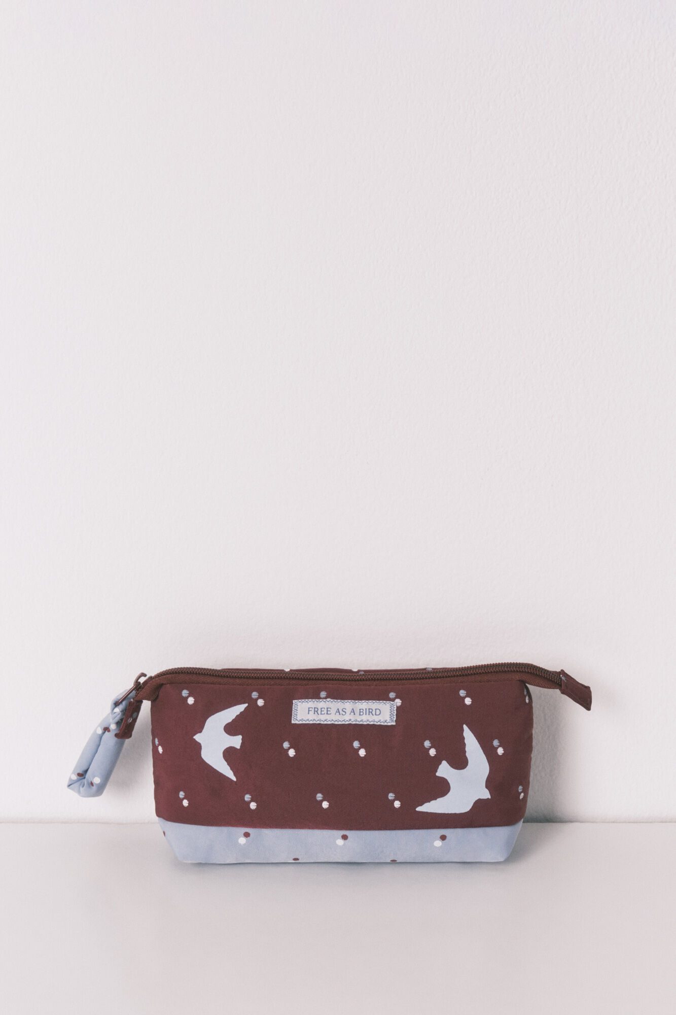 Women'secret N&eacute;cessaire pequeno estampado de p&aacute;ssaros bordeaux