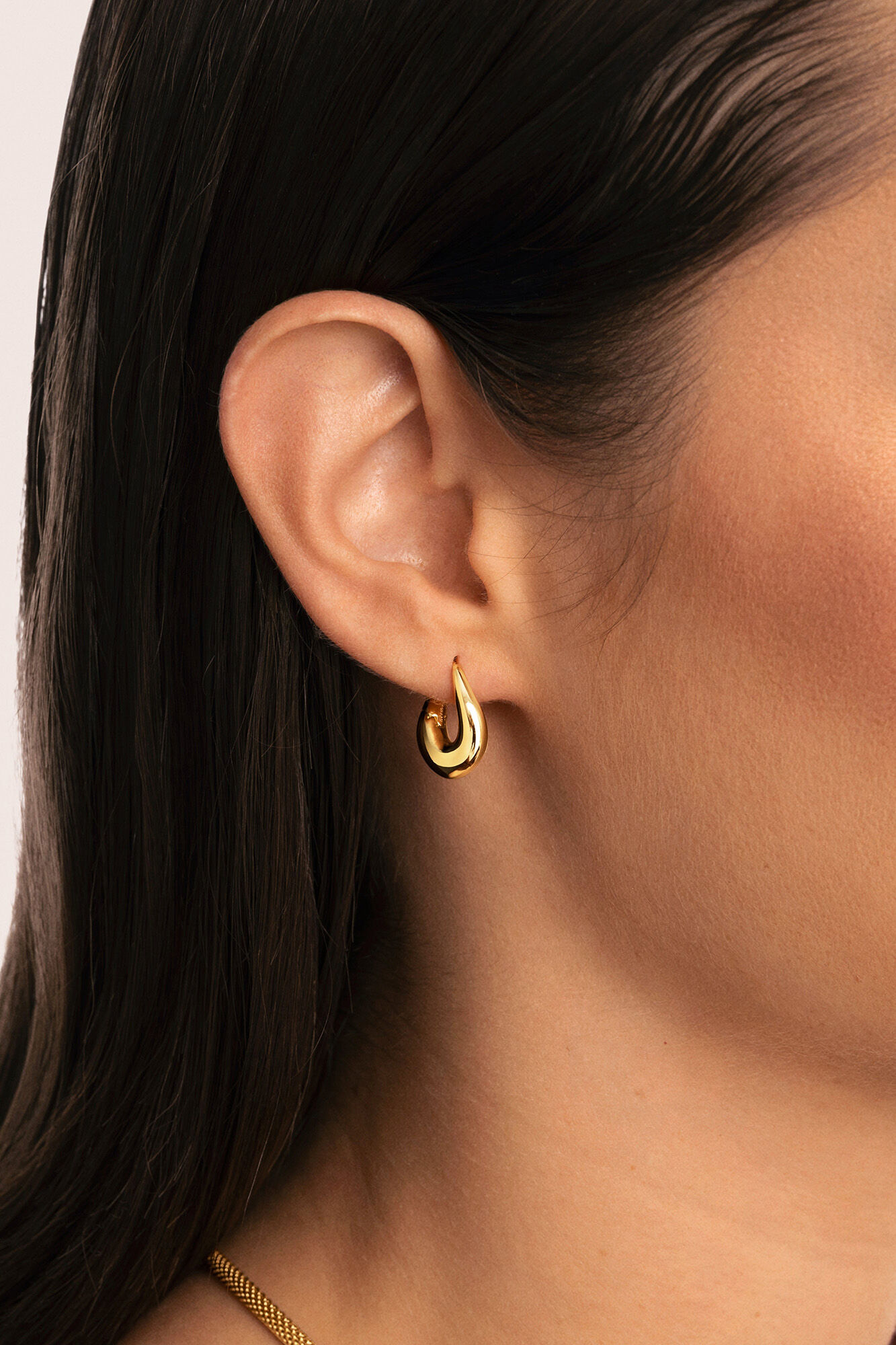 Singularu Organic Twist Earrings Gold Plated