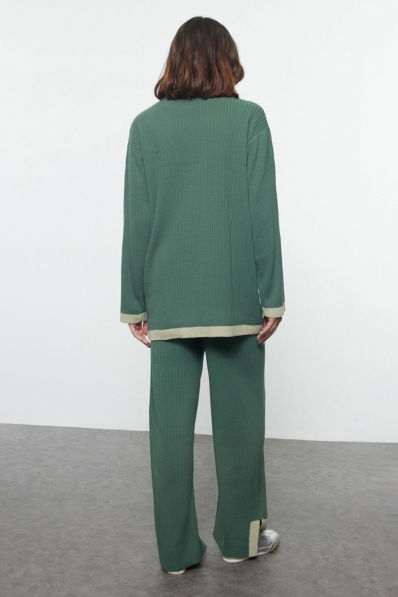 Trendyol Malha de cal&ccedil;a e T-shirt de malha com vivo 