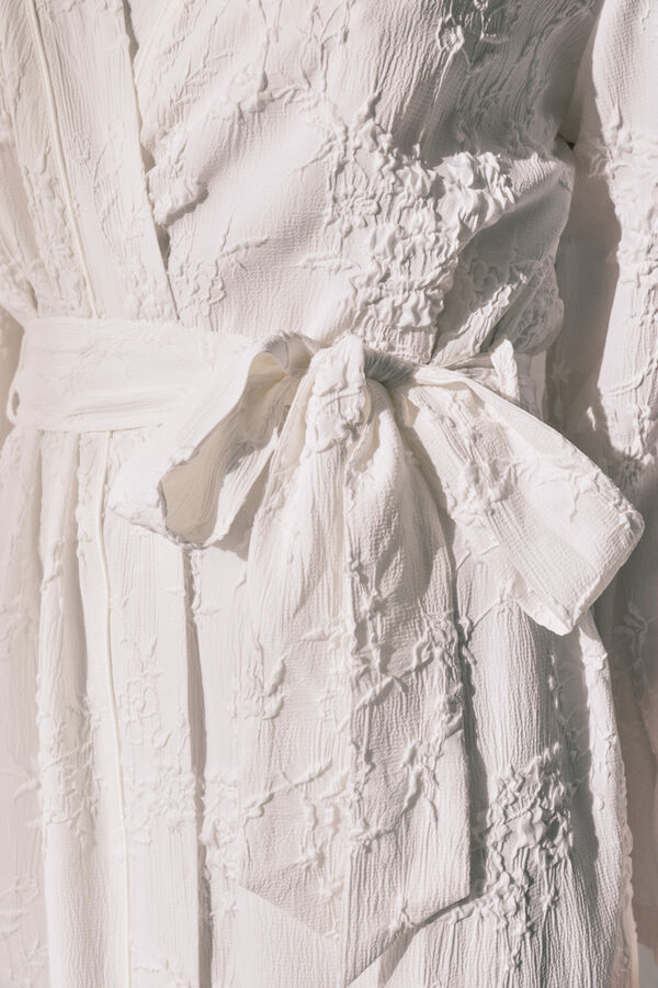 Women'secret Robe comprido cetim branco bege