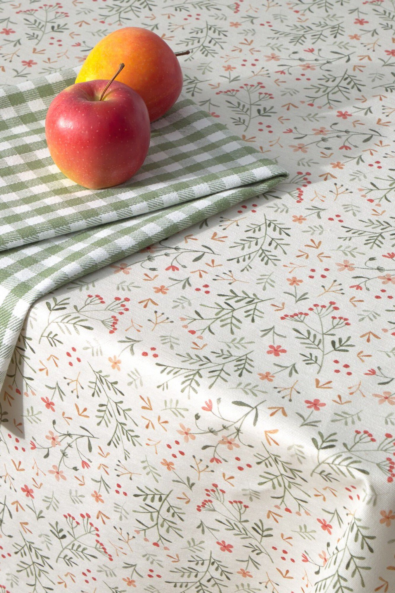 Textura Toalha de mesa resinada antimanchas com flores