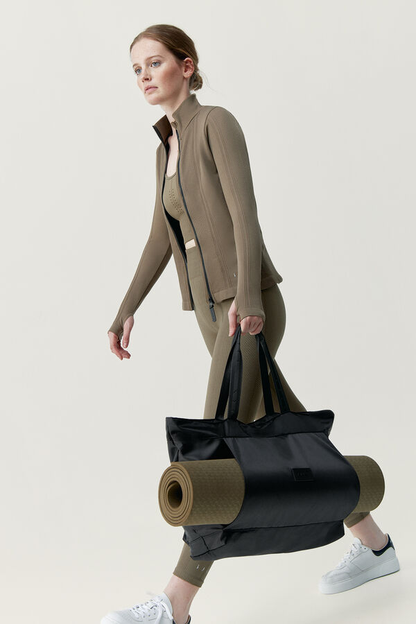 Born Living Yoga Bag Ebbe Black black