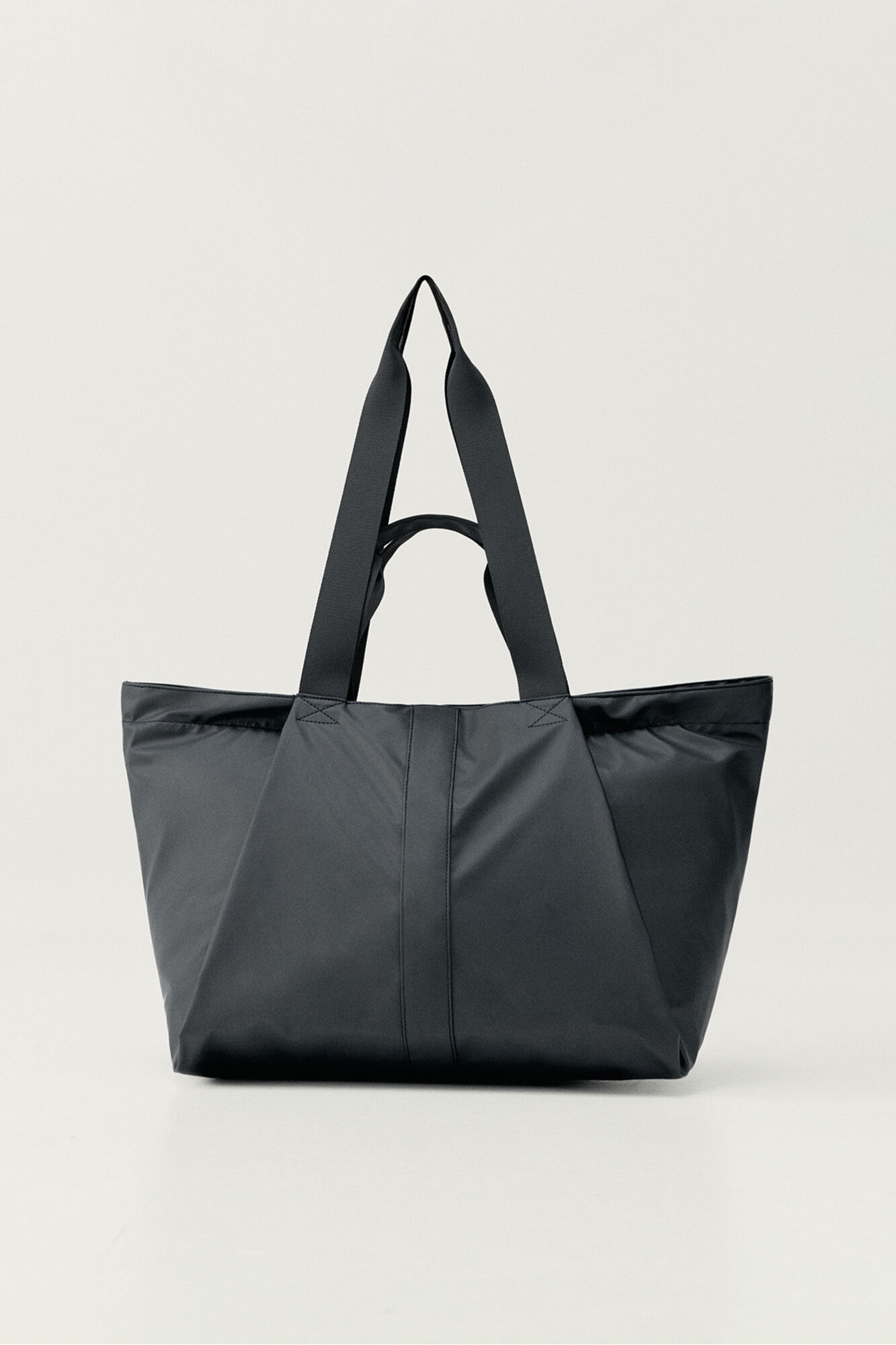 Born Living Yoga Mala tote bag Raga Black