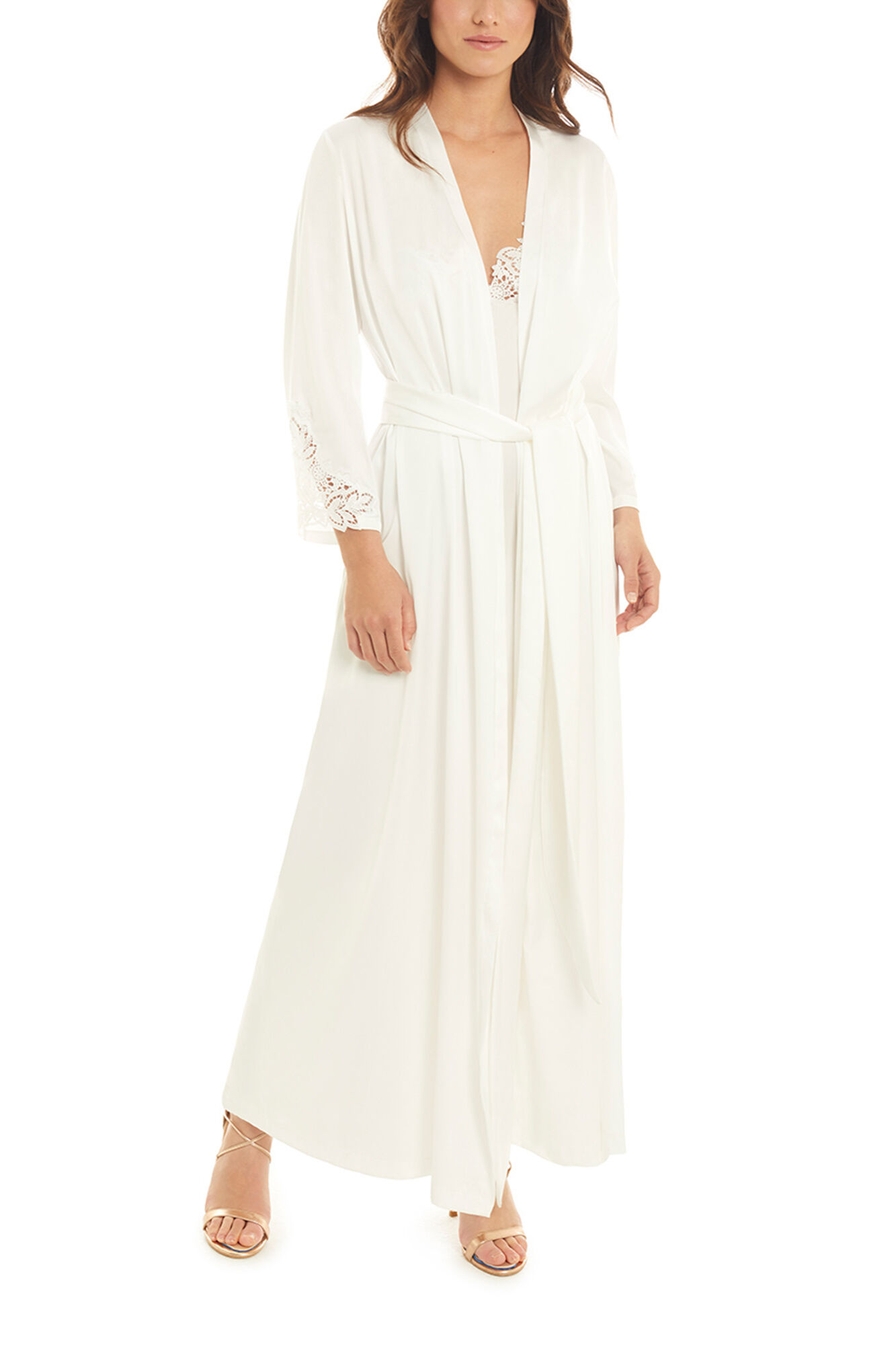 Ivette Bridal Robe comprida em crepe serenity