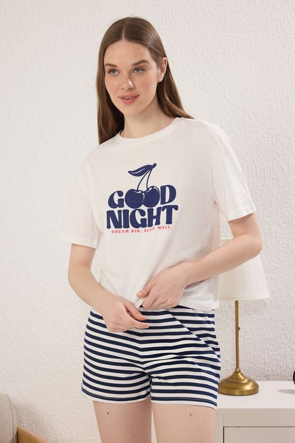 Trendyol Conjunto de pijama curto de riscas cerejas azul