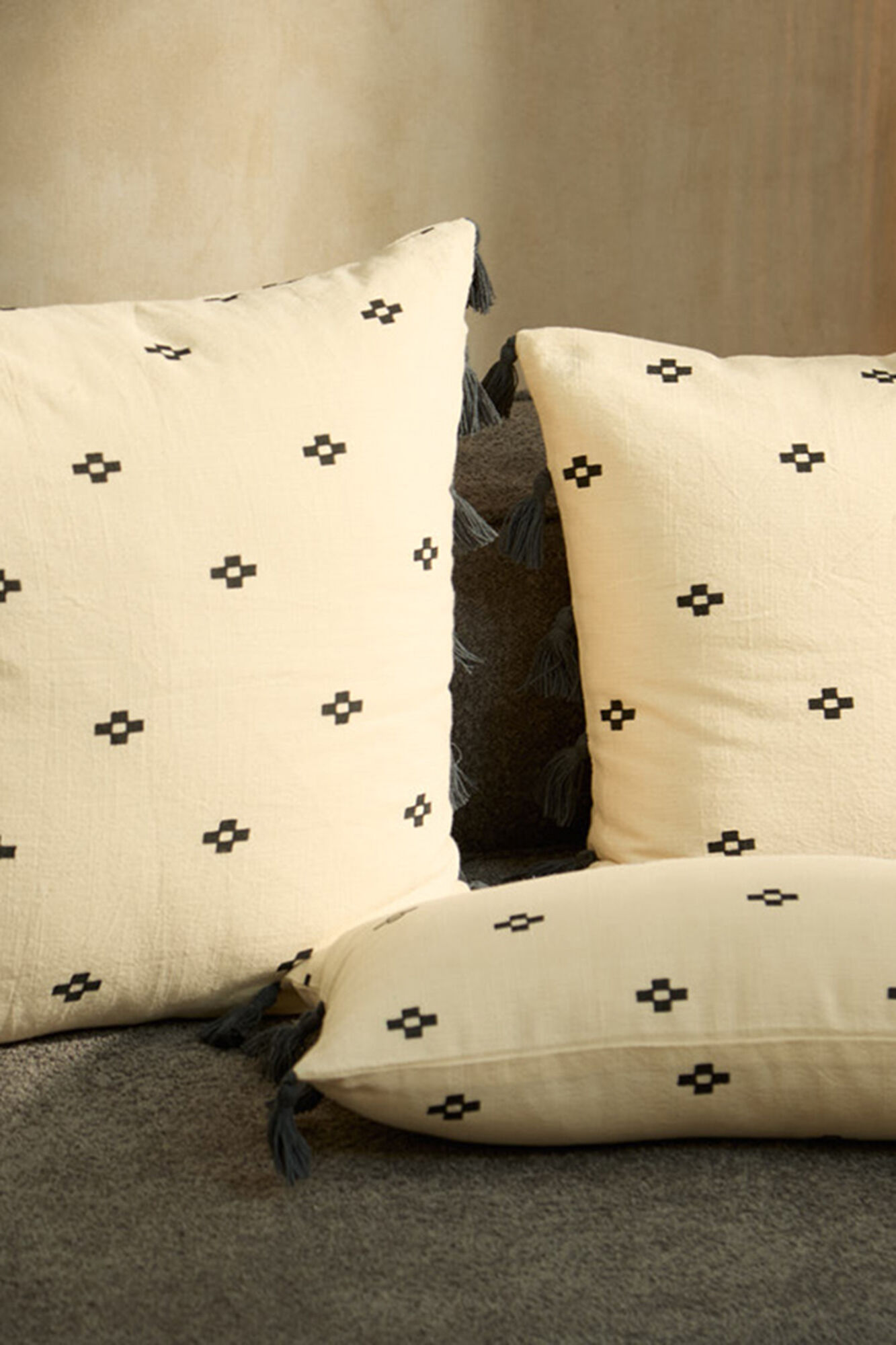 Calma House Capa de almofada quadrada de algod&atilde;o Kobe