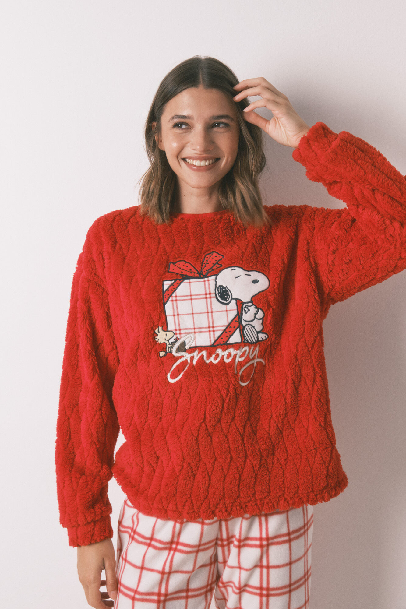 Women'secret Pijama largo polar cuadros rojo Snoopy