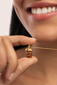 Singularu Charm Coffee Ba&ntilde;o Oro