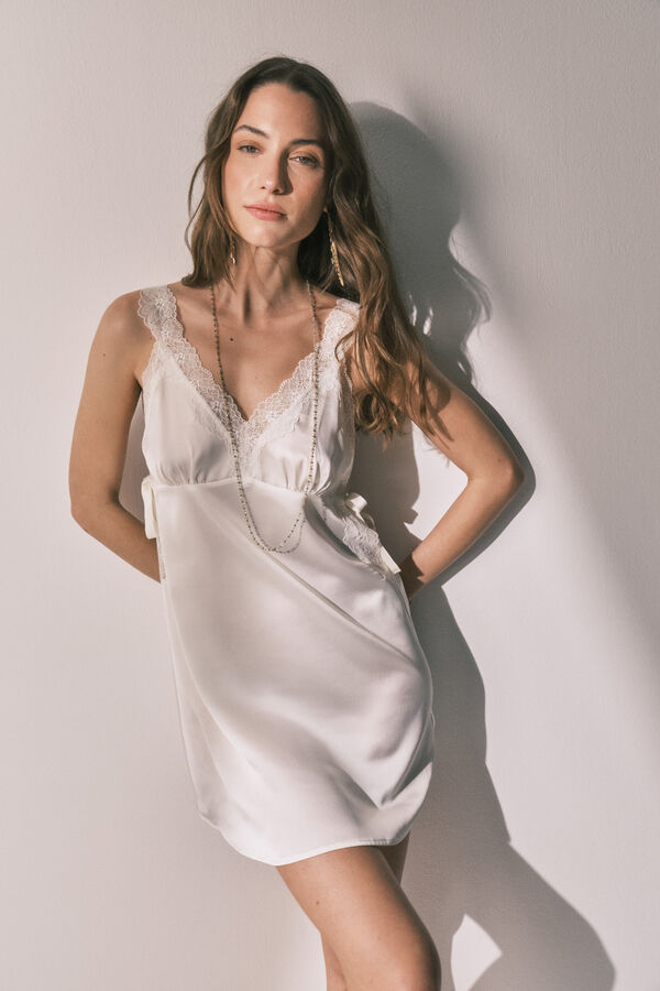 Women'secret Camis&oacute;n midi sat&eacute;n beige marfil