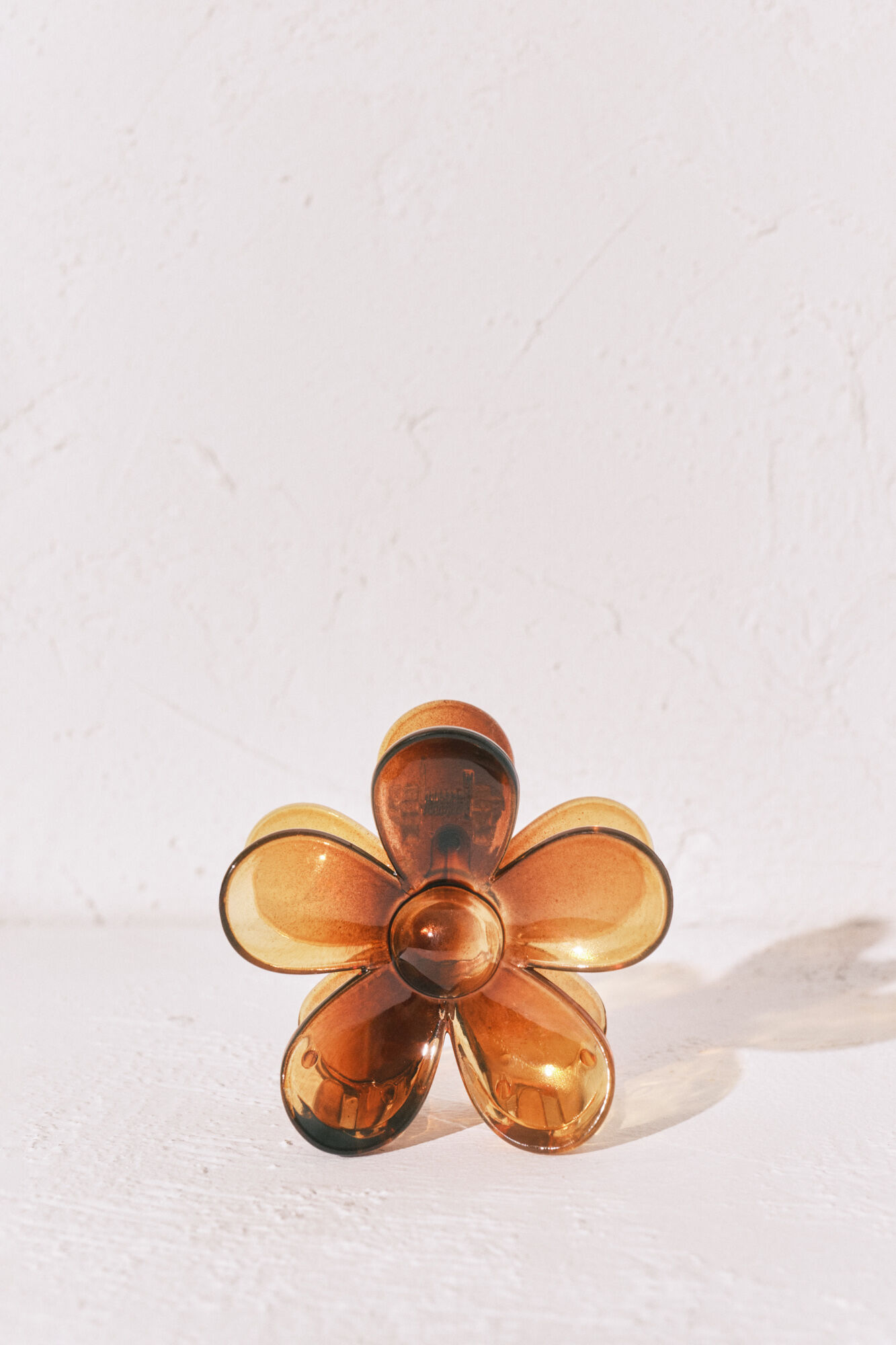 Women'secret Pinza pelo forma flor marr&oacute;n