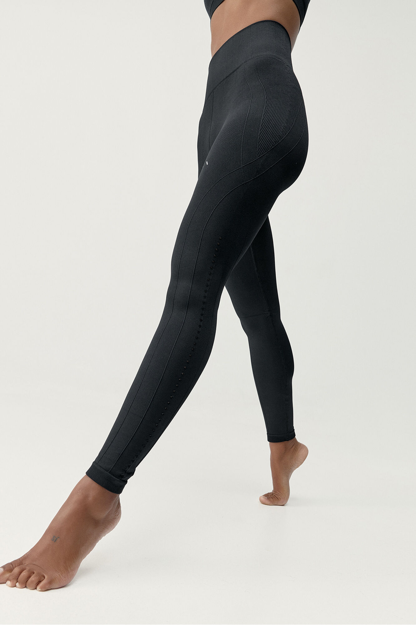 Born Living Yoga Legging desportivo Shantala Black