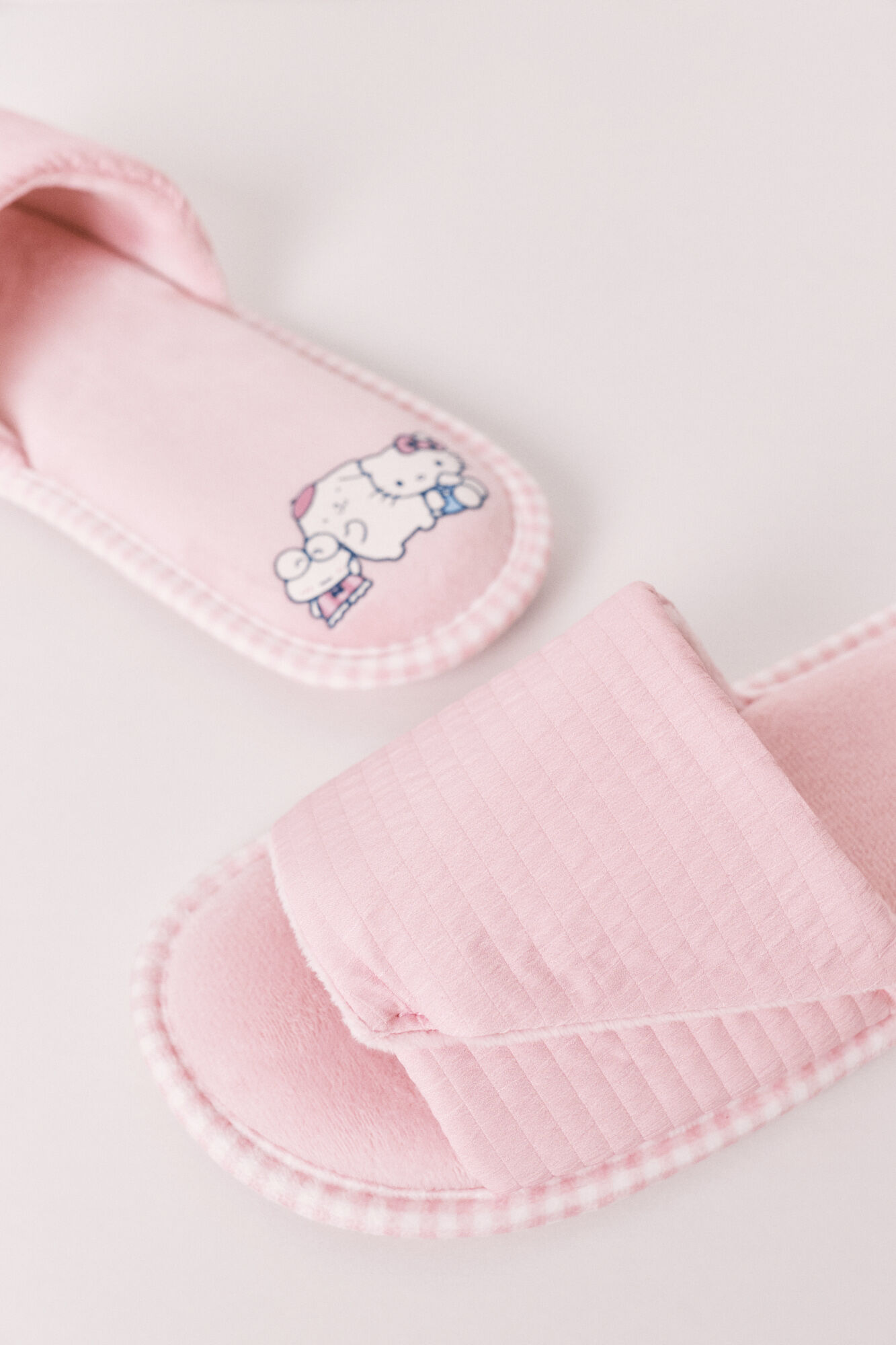 Women'secret Zapatillas casa rosa Hello Kitty
