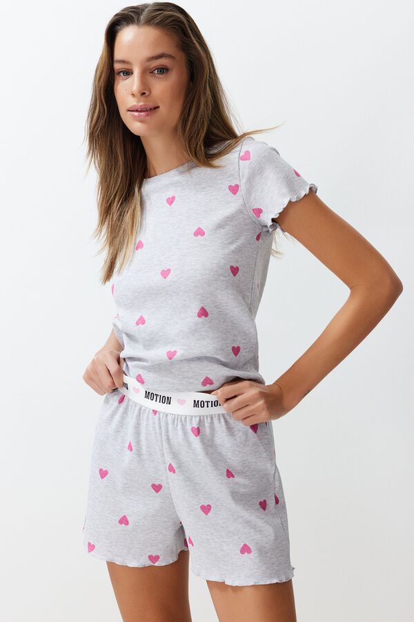 Trendyol Conjunto de pijama curto cora&ccedil;&otilde;es cinzento