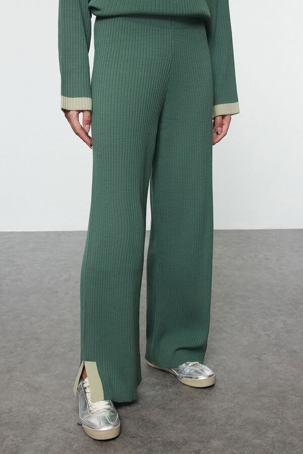 Trendyol Malha de cal&ccedil;a e T-shirt de malha com vivo  verde